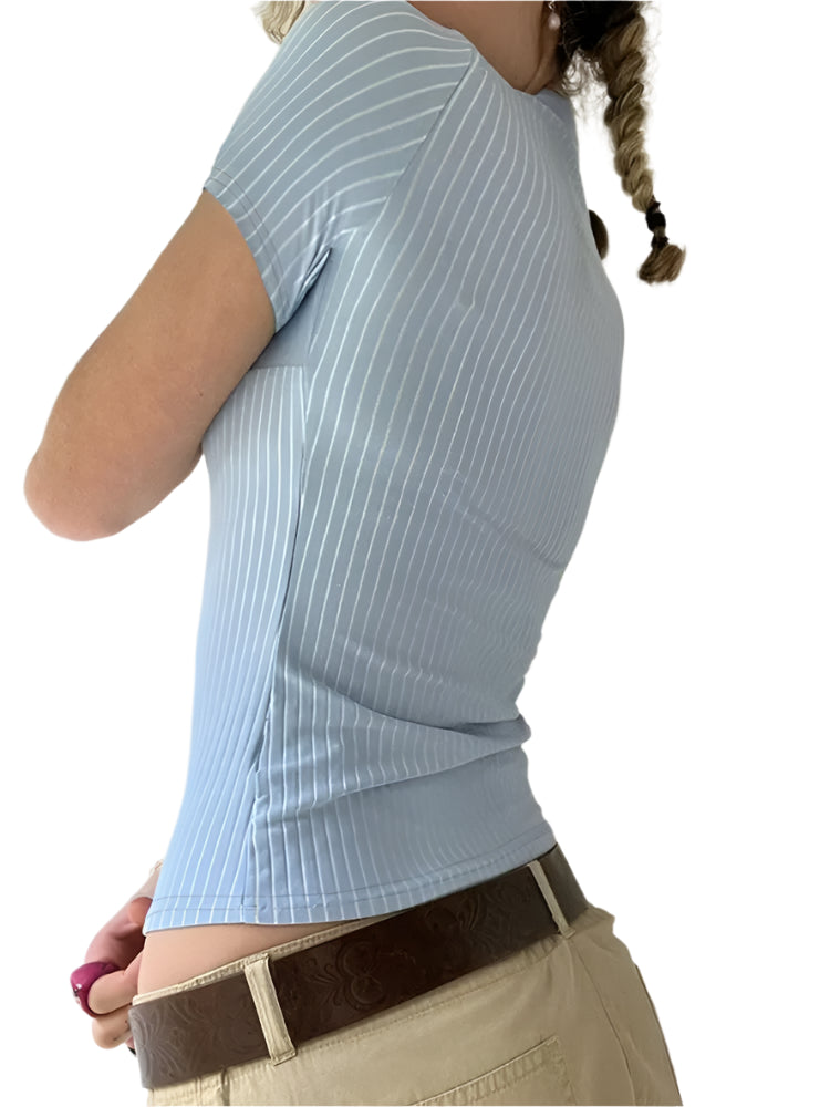 חולצת פסים כחולה עם שרוולים קצרים לנשים בסגנון y2k