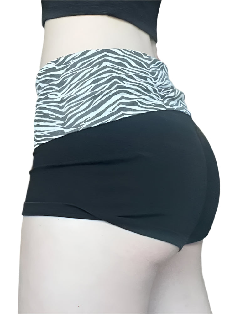שורטס בעיצוב זברה נמוכים לנשים בסגנון y2k